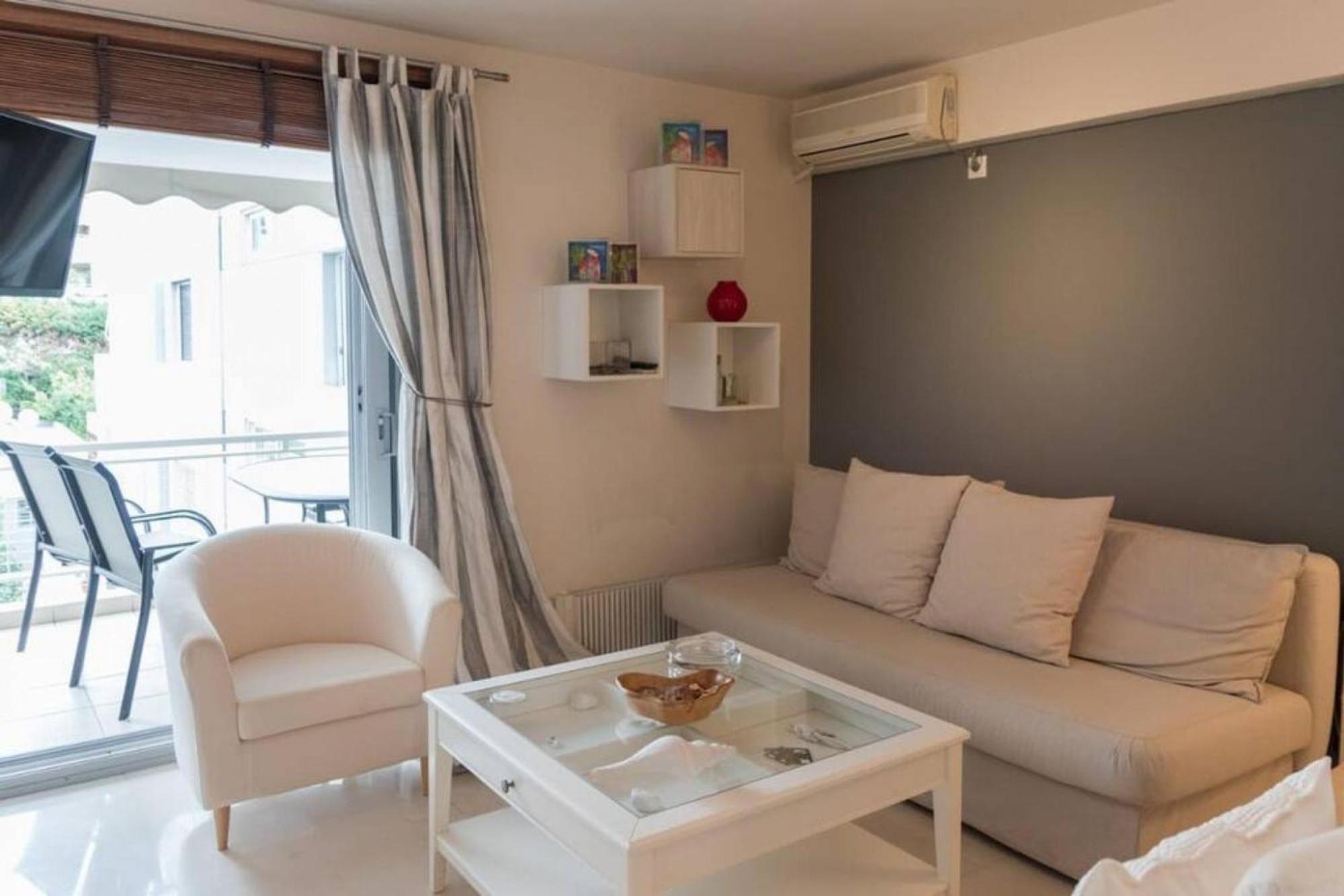شقة Βουλα A Gem At Voula 1' Walk From The Beach أثينا المظهر الخارجي الصورة